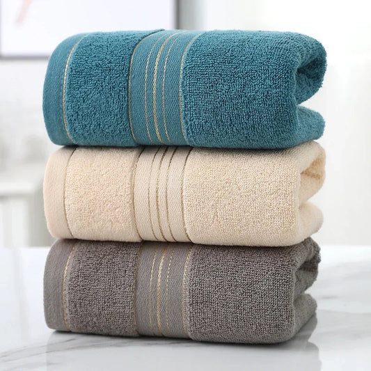🧺 Why Your Towels Smell — And How Jacquard Towels Fix It